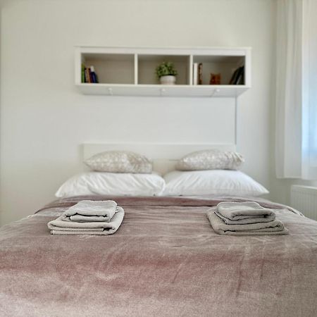 City Break Apartment - Private Garage, Ac, Balcony 布达佩斯 外观 照片
