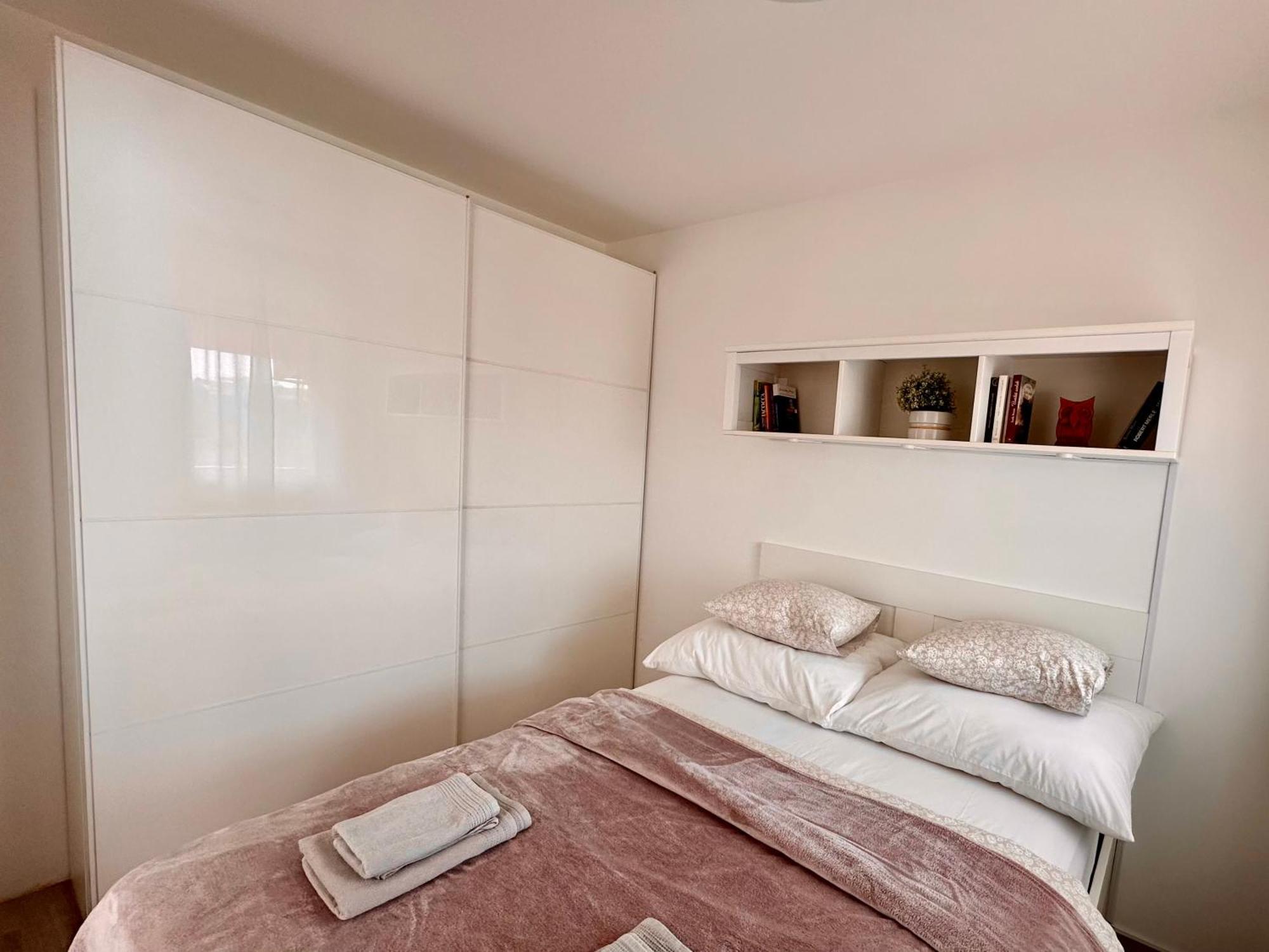 City Break Apartment - Private Garage, Ac, Balcony 布达佩斯 外观 照片