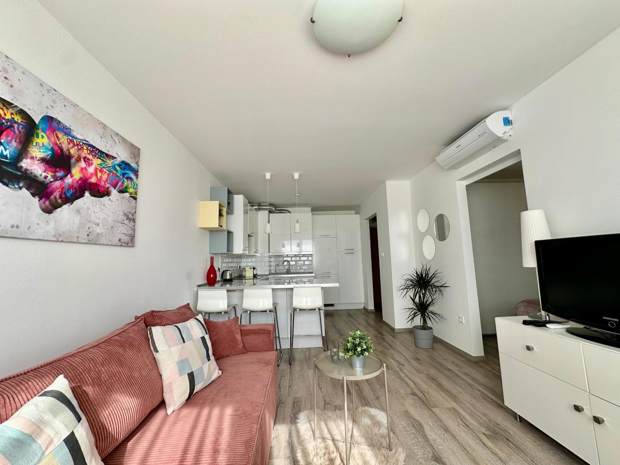 City Break Apartment - Private Garage, Ac, Balcony 布达佩斯 外观 照片